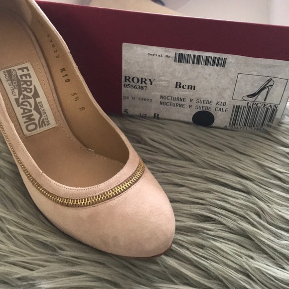 Ferragamo Rory heels - Picture 3 of 4